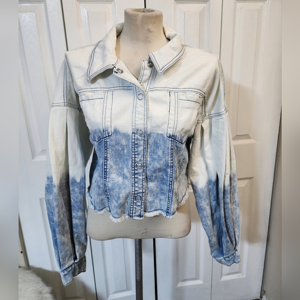 INC International Concepts Ombre Pleated Sleeve Cropped Denim Jacket